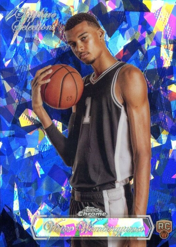 Victor-Wembanyama-2023-Topps-Chrome-Sapphire-Edition-nu-SS-1-Sapphire-M300.webp Victor-Wembanyama-2023-Topps-Chrome-Sapphire-Edition-nu-SS-1-Sapphire